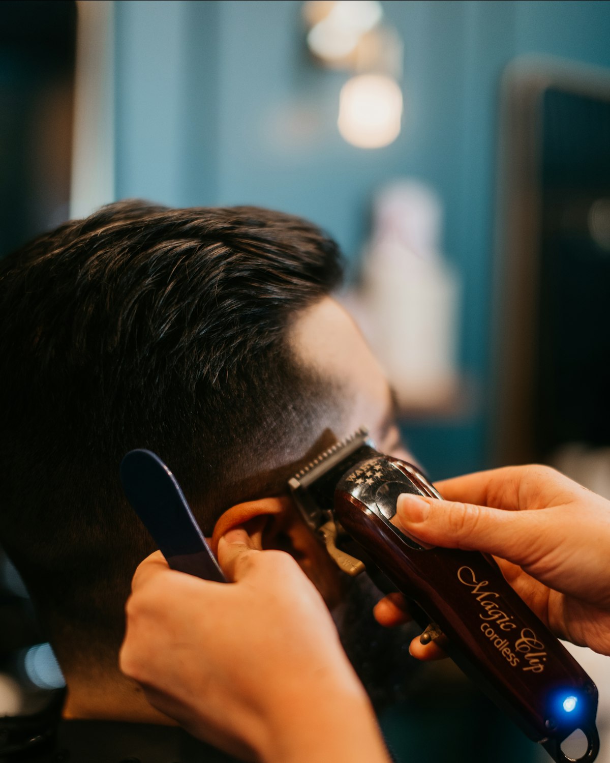 A beard trim under the clippers