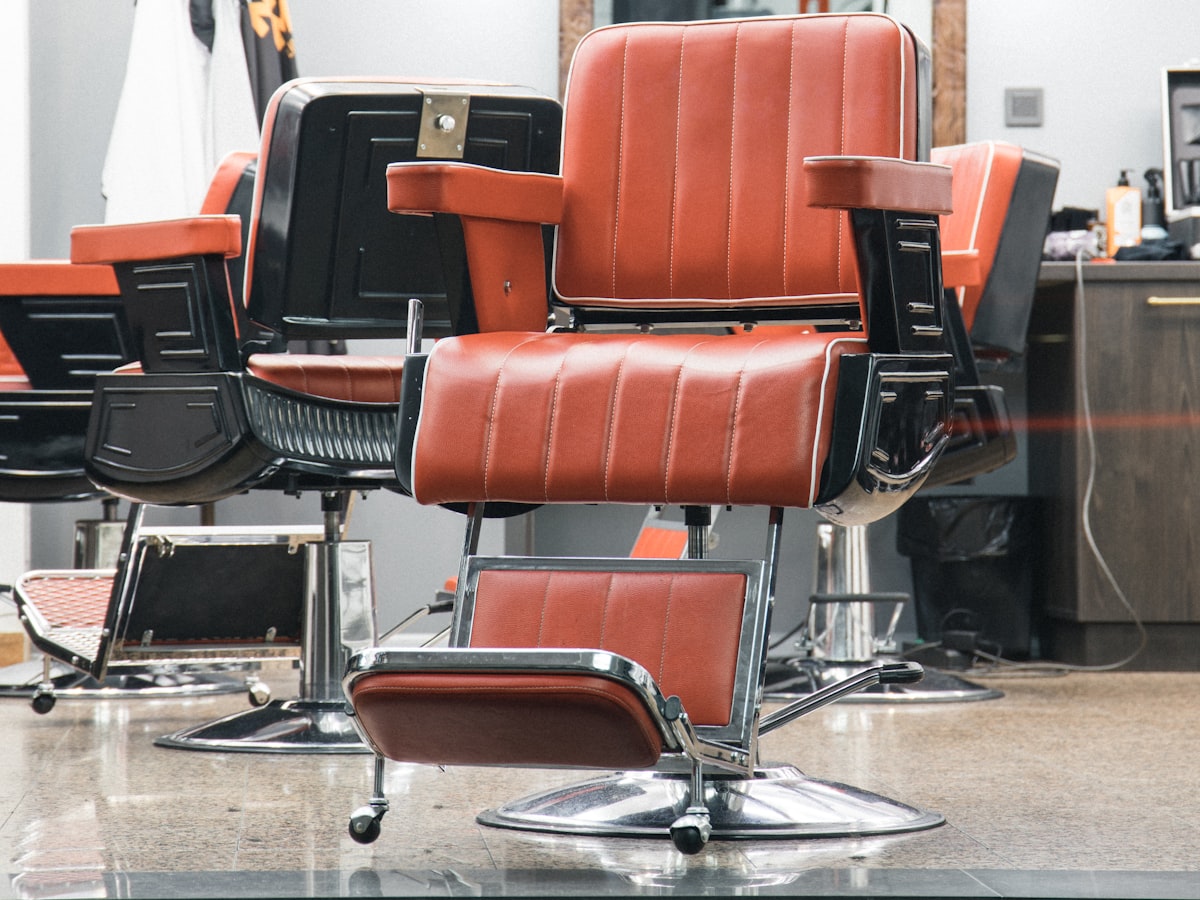 A barber chair waiting for the next head